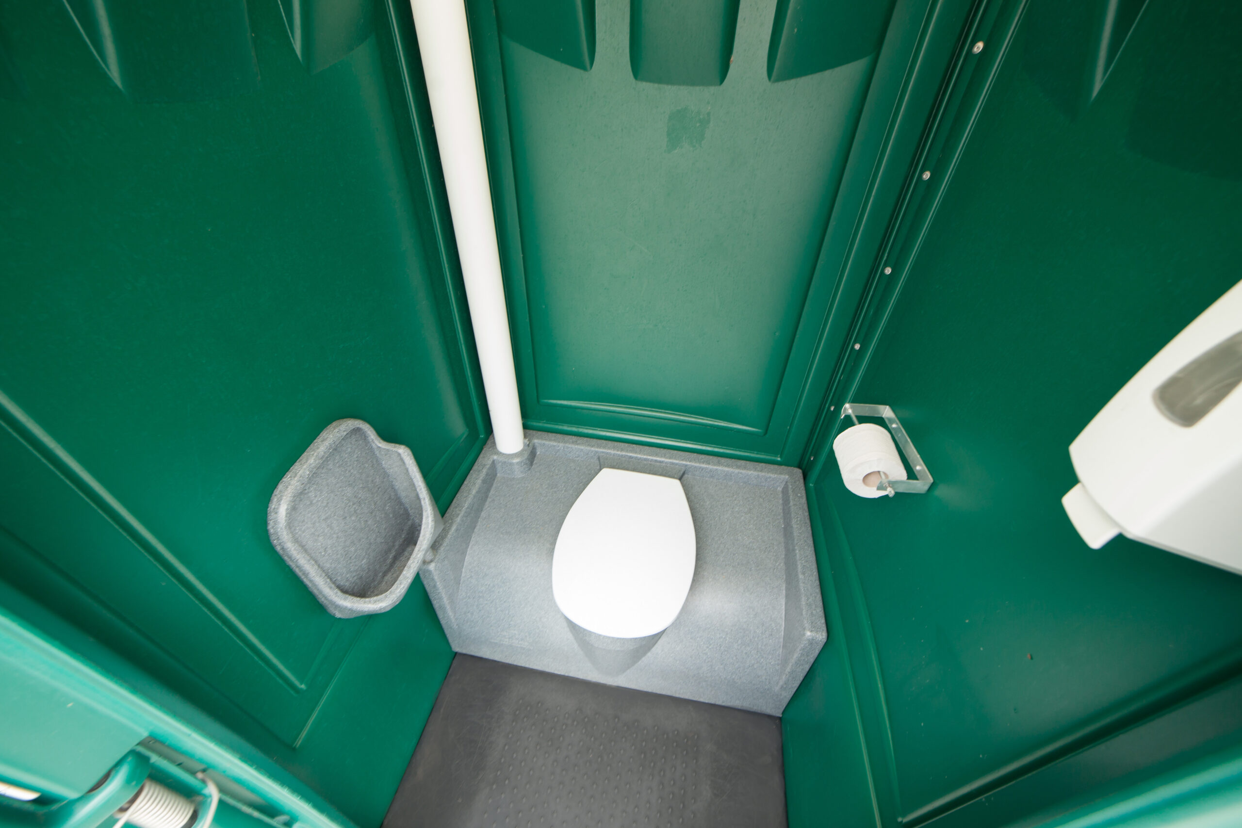 Innensicht einer Baustellentoilette