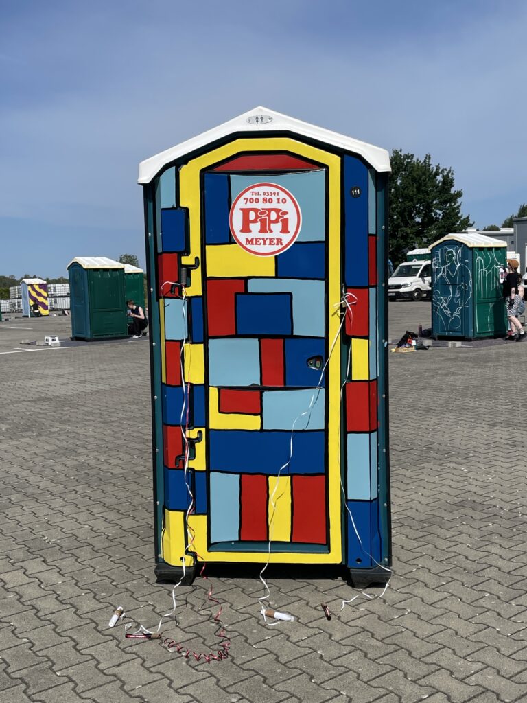 Street Art Wettbewerb Gästebuch Toilette